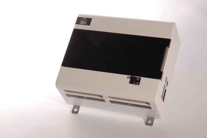 Measuring overall insulation status of vehicles